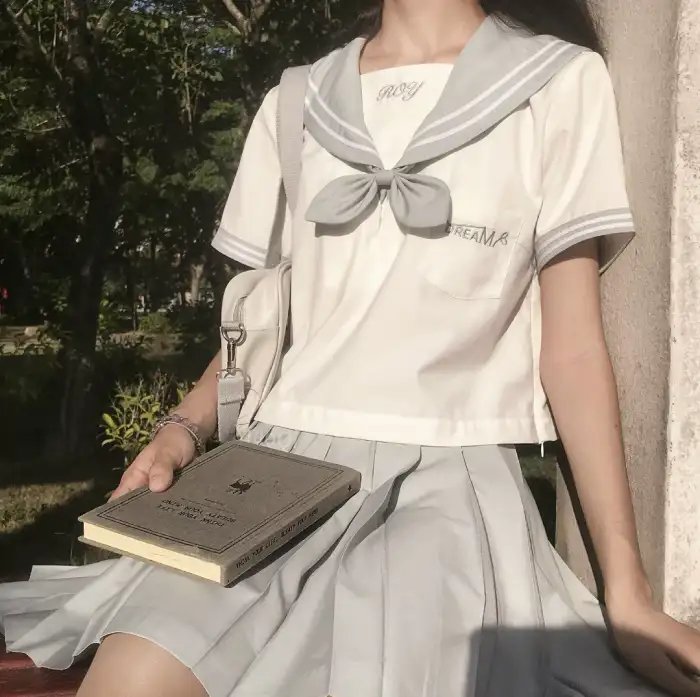 学园帅哥